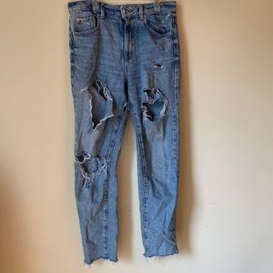 Medium Wash Ripped Mom Jeans